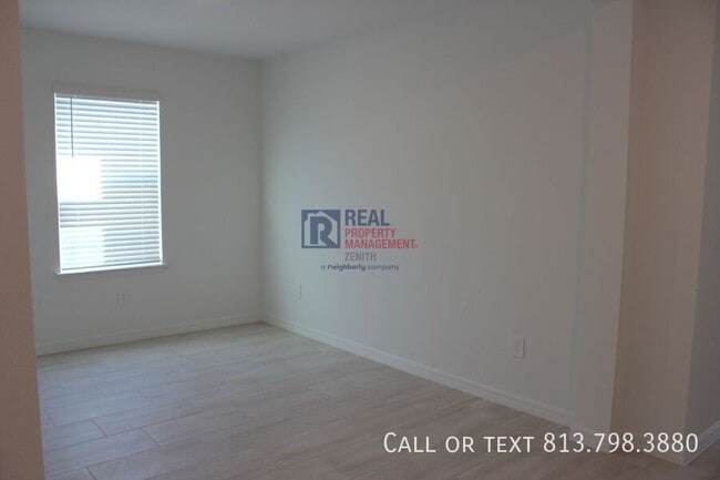 Photo - 1716 Tropical Oasis Ave