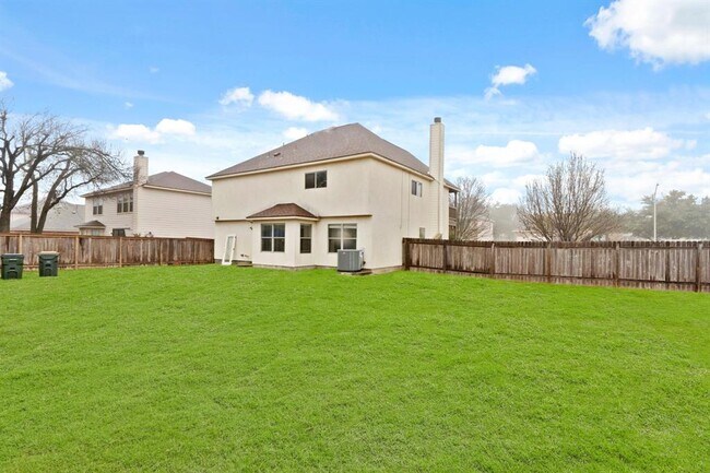 Photo - 4901 Woodstock Dr