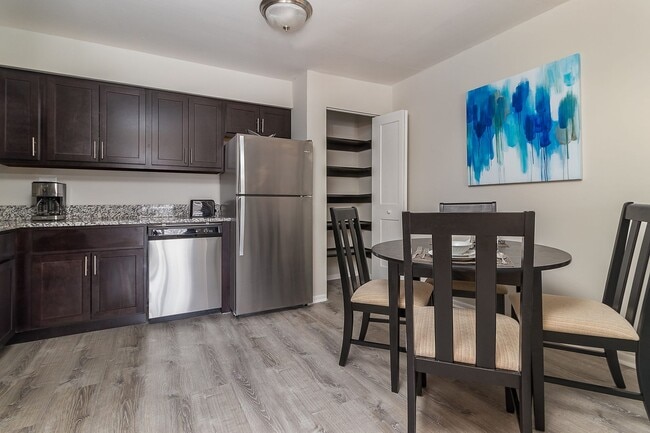 Photo - Edgewood Apartments