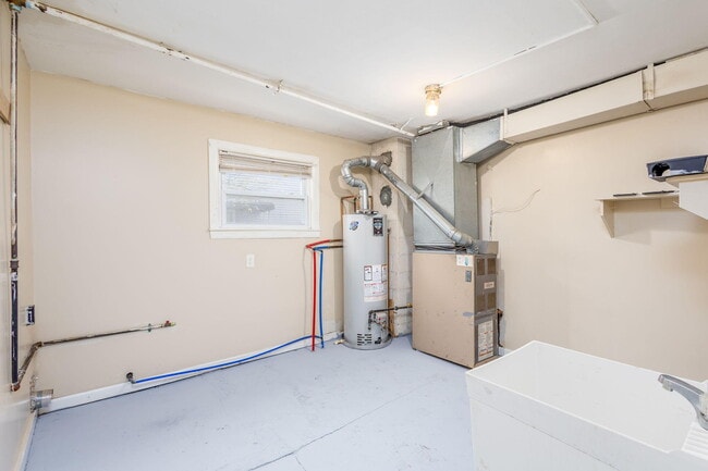 Photo - 32008 Cheboygan Ct