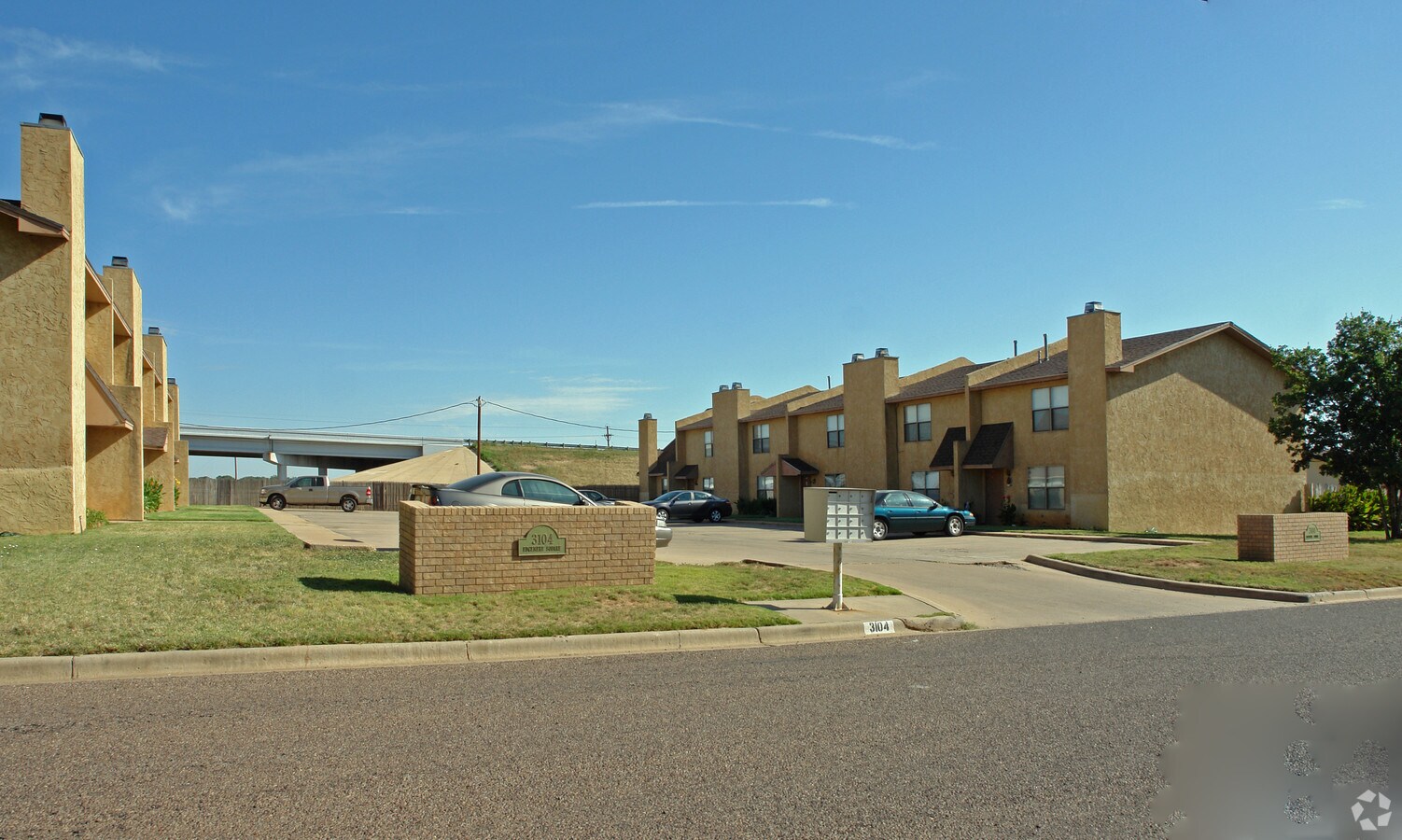 Photo - EDGEMERE SQUARE TOWNHOUSES