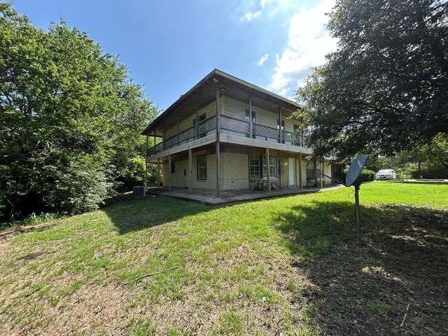 Photo - 715 Eastham Ln