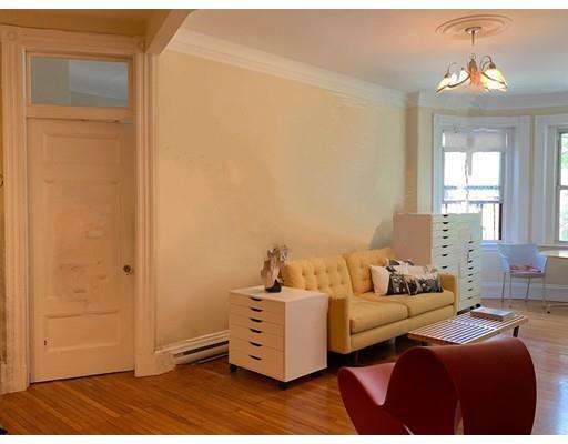 150 Newbury St Unidad 3AF