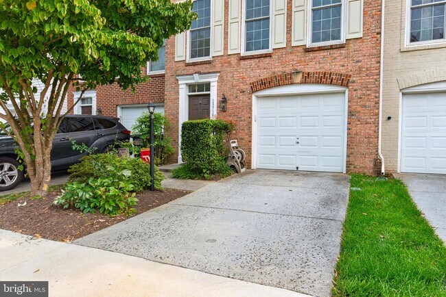 Photo - 13719 Maple Sugar Ln