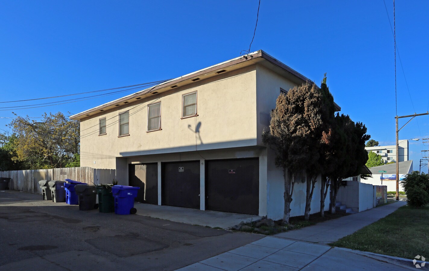 Photo - 104 S Clementine St