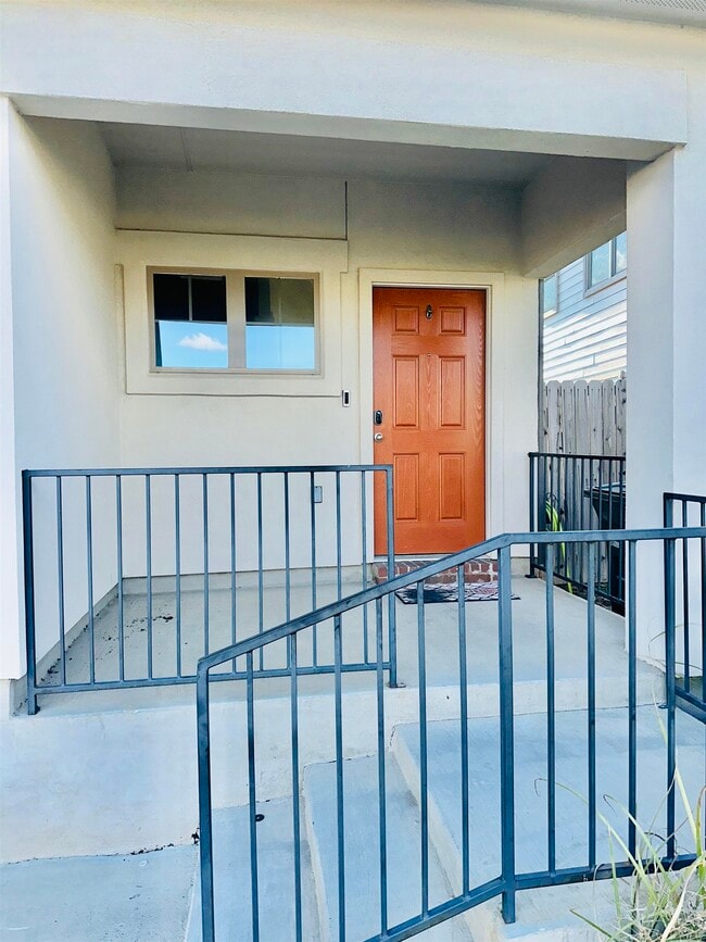 Photo - 9970 Toinette St