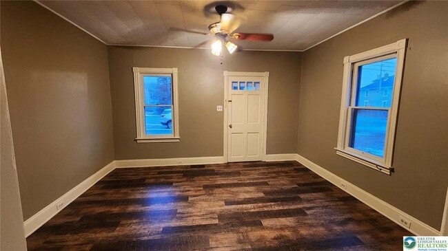 Photo - 262 Broad St