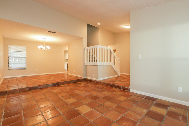Photo - 1206 Letona Ln