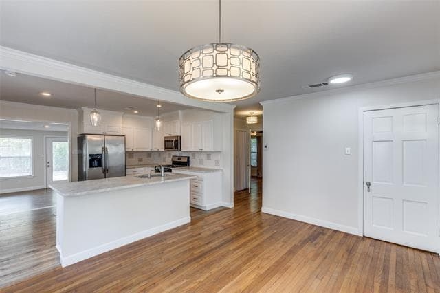 Photo - 852 Northwood Rd