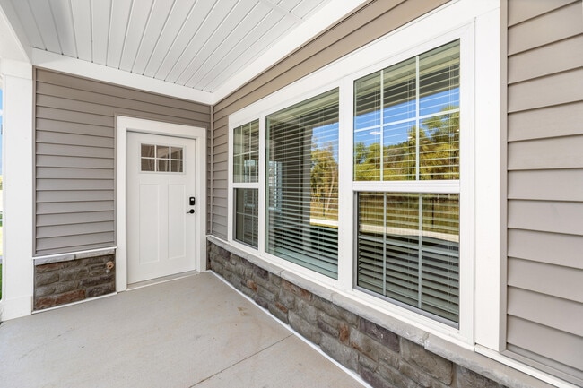Photo - 1818 W Mildenhall Dr