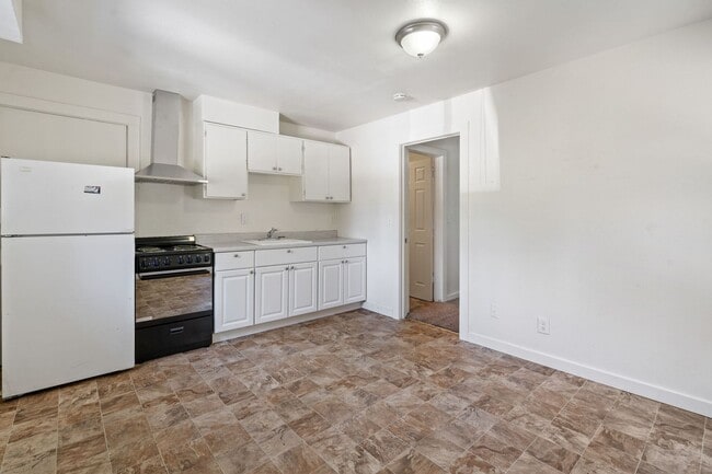 Photo - 1BR/1BA - NE Portland Unit 6051 #B