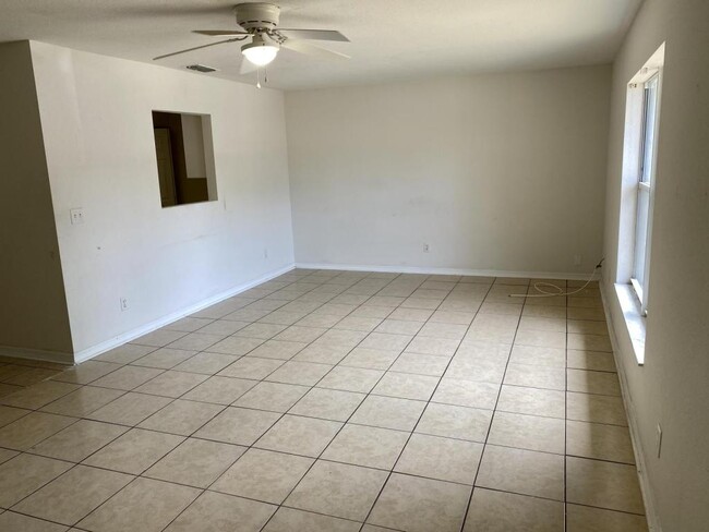 Photo - 1093 N Lion Cub Point