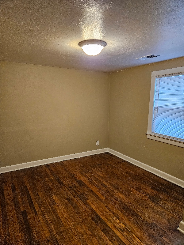 Photo - 724 37th St Unit Apt 2