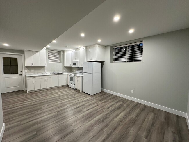 Photo - 46211 Promontory Rd