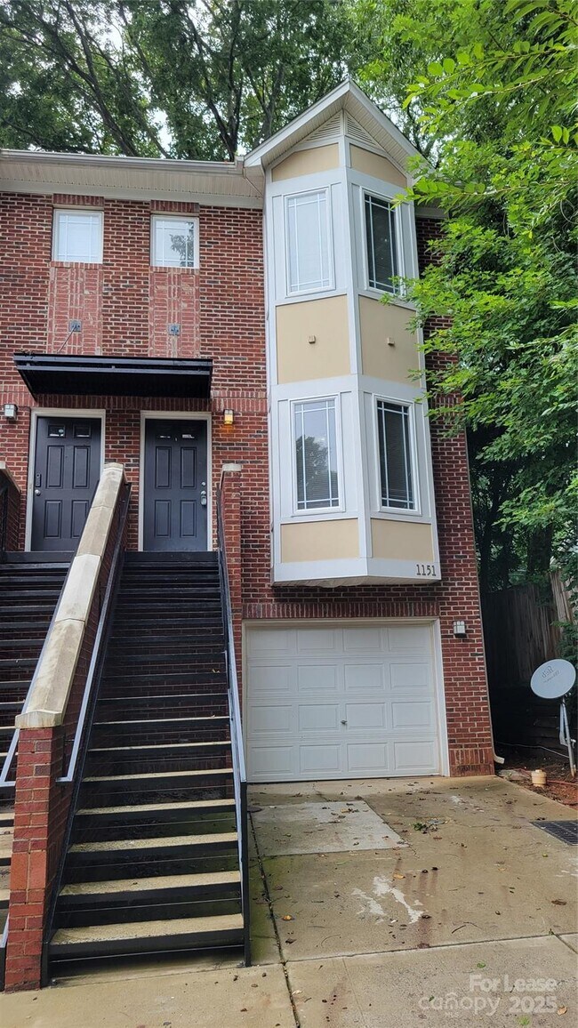 Photo - 1151 Kurt Ct