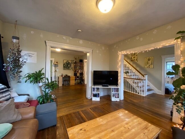 Photo - 58 Atherton Rd Unit 2