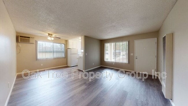 Photo - 1674 Cordoba St