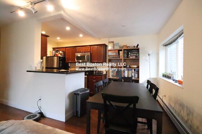 Photo - 50 Craigie St Unit 15