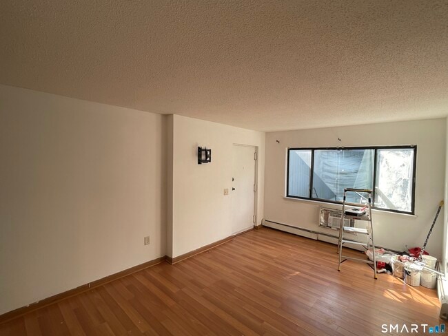 Photo - 90 Wakelee Rd Unit 20