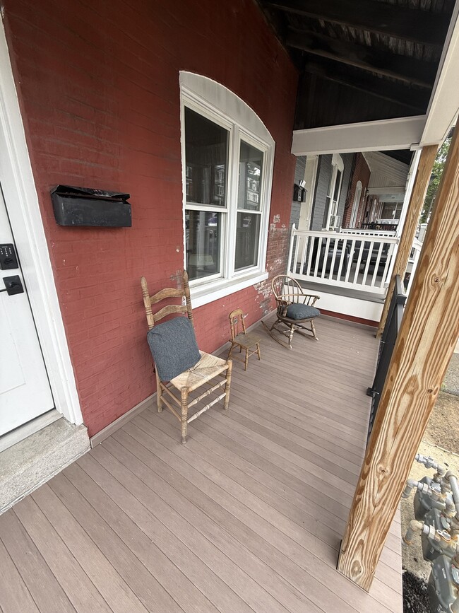 Photo - 155 N Broad St