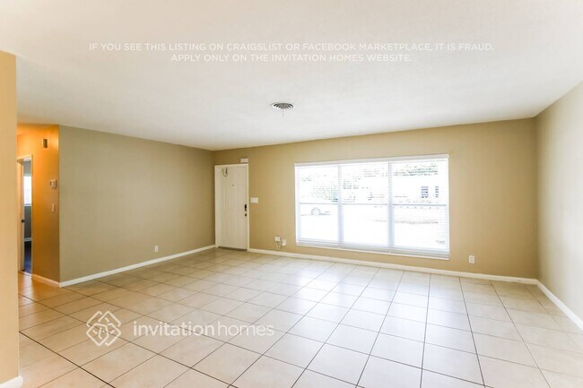 Photo - 759 NW 7th St