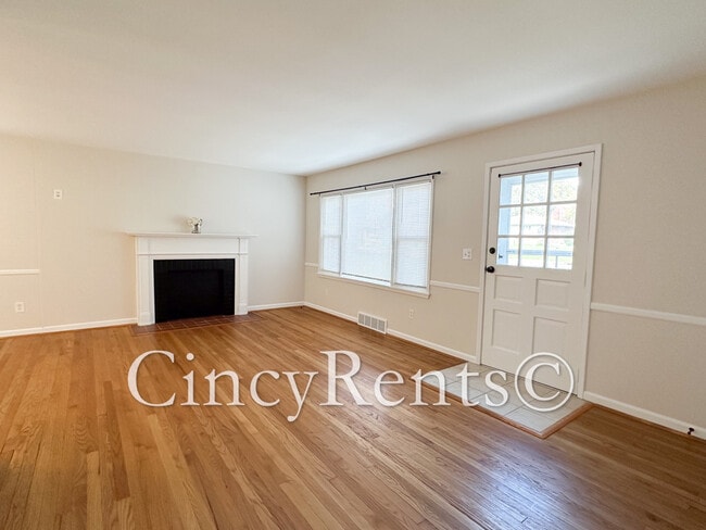 Photo - 4657 Kugler Mill Rd