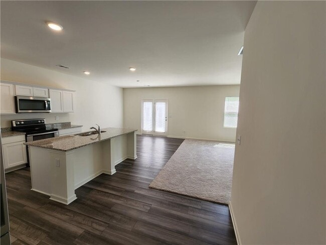 Photo - 151 Andria Wy NW