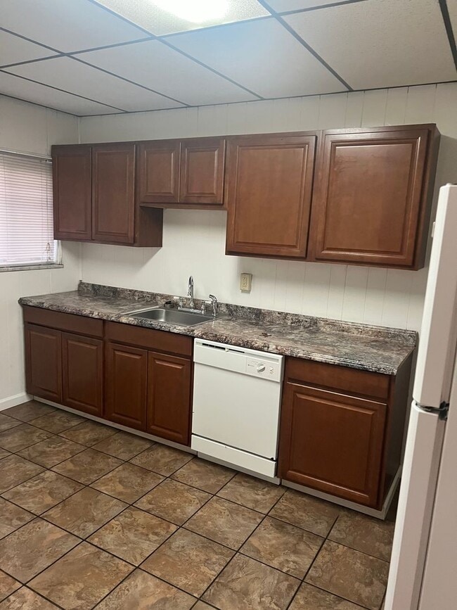 4 bedroom house 2 bathrooms - 4 bedroom house 2 bathrooms
