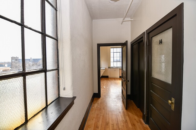 Photo - 36 W Main St Unit 208