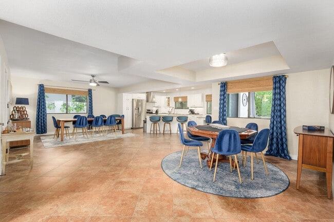 Photo - 15020 N 7th Dr Unidad ID1255476P