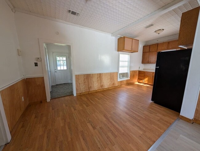 Photo - 510 W Bilbo Ave