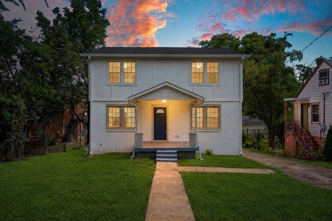 Building Photo - 2828 Georgia Ave