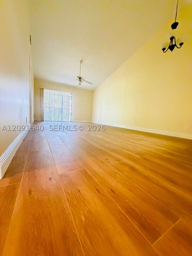 2535 SW 22nd Ave Unit 2020