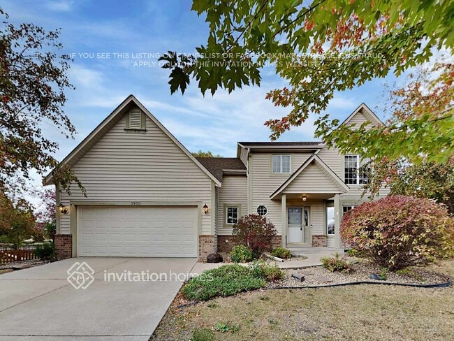 Building Photo - 3930 Zircon Ln N Rental