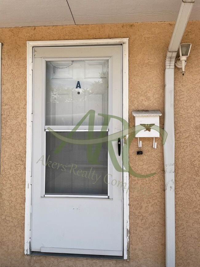 Photo - 2722 Poplar St Unit A