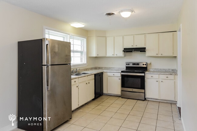 Photo - 103 Grant Dr