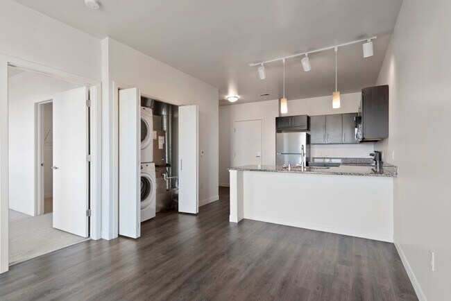 Freshwater Plaza Apartments