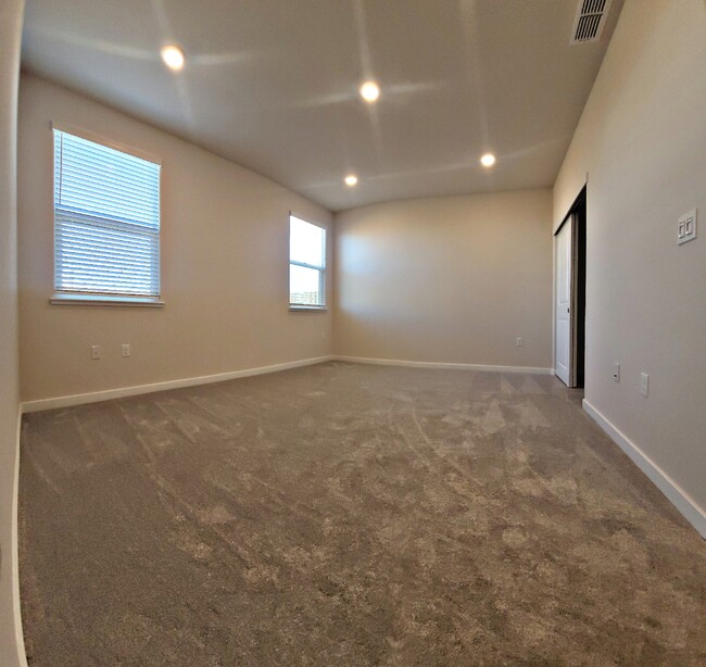 Master bedroom - 8008 Pasadena Dr Casa