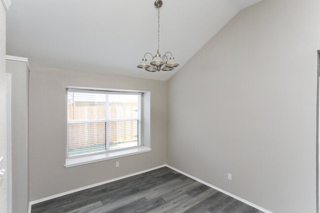 Photo - 1329 Planters Rd