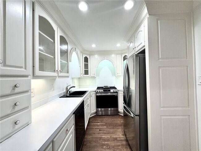 110 Park Ridge Cir