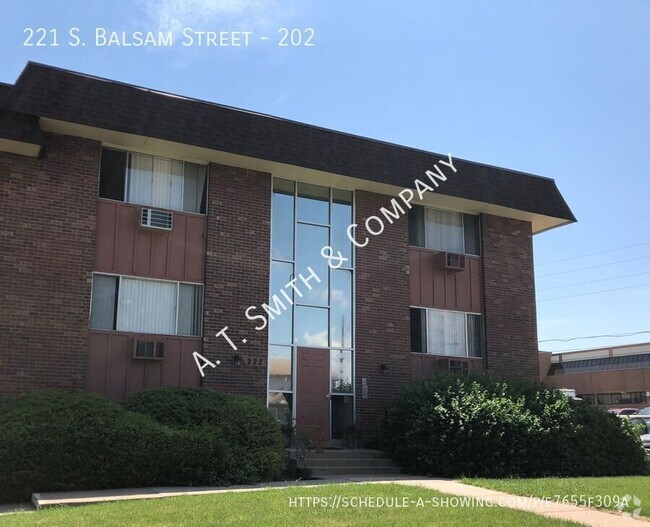 Building Photo - Large 2 Bedroom near Belmar! Unit 202 Rental