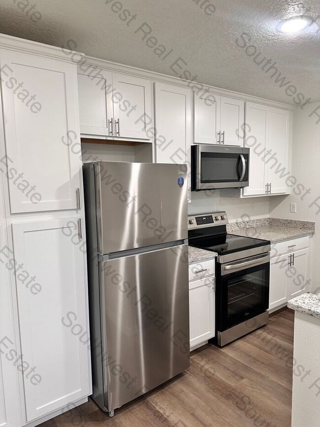 Photo - Brand new apartments