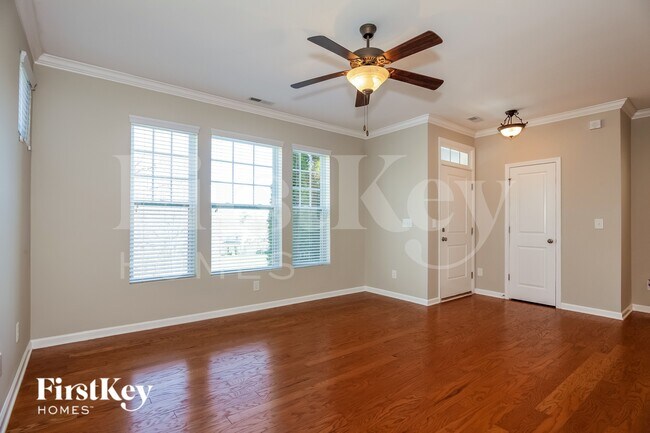 Photo - 19017 Park Terrace Ln