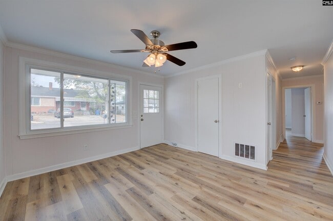 Photo - 1235 Jensen St