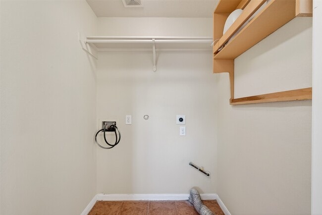 Photo - 5810 Post Oak Manor Dr