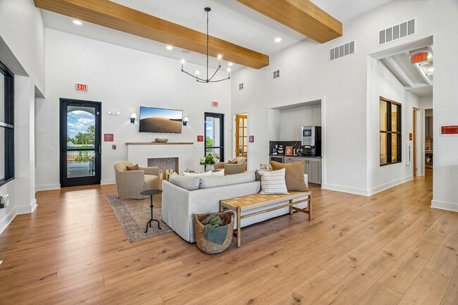 The Grand at Oak Grove