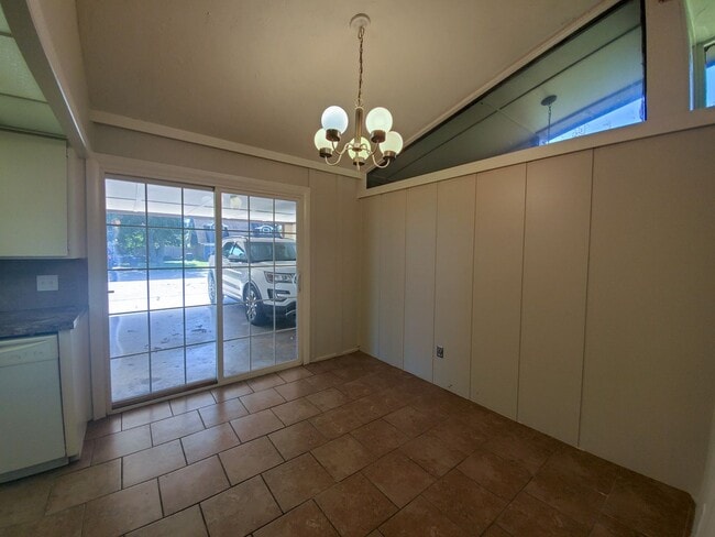 Photo - Cute 3 bedroom 1.5 bath home in Shawnee