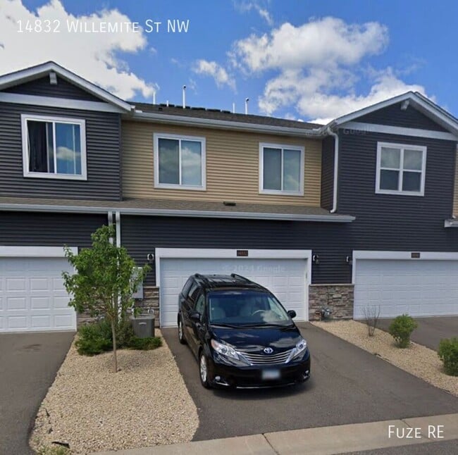 Building Photo - 14832 Willemite St NW