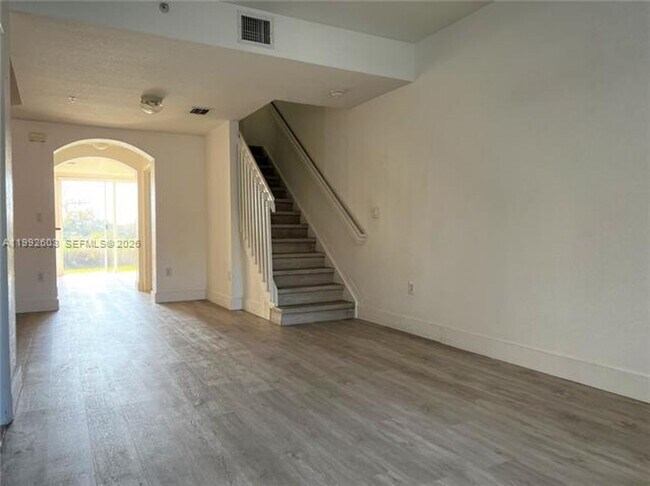 Photo - 1088 SW 144th Ave Unidad 1088 SW 144th Ave # 801