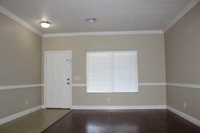 Photo - Beautiful 4 bedroom 2.5 bath home located ...